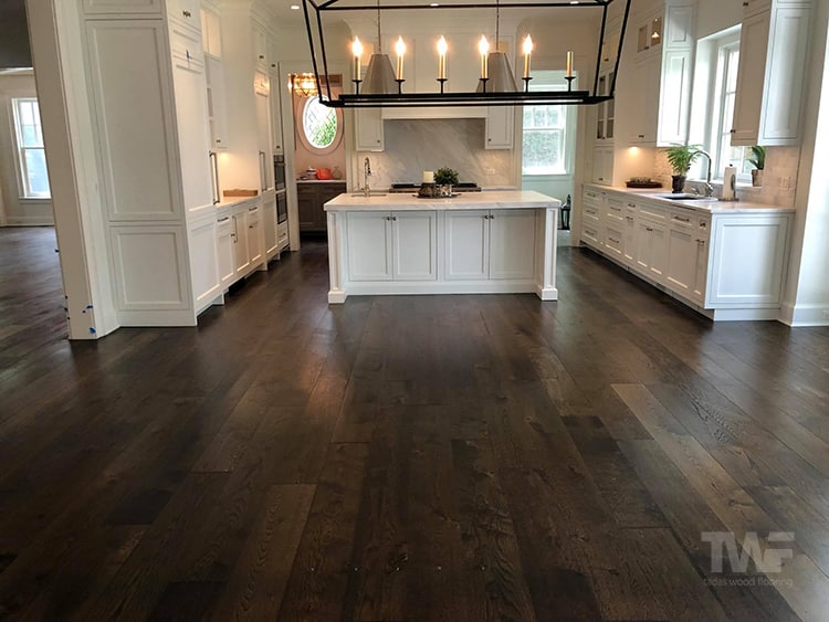 Kitchen with Dark Satined Floors